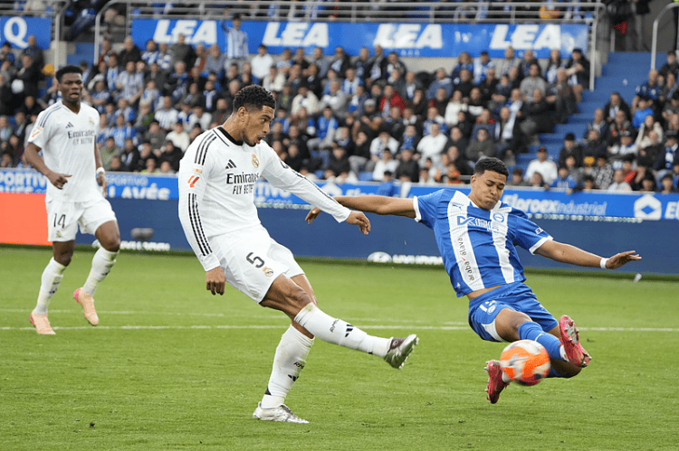 AG live-皇马主帅因违规被罚下,无缘重要比赛怎么办